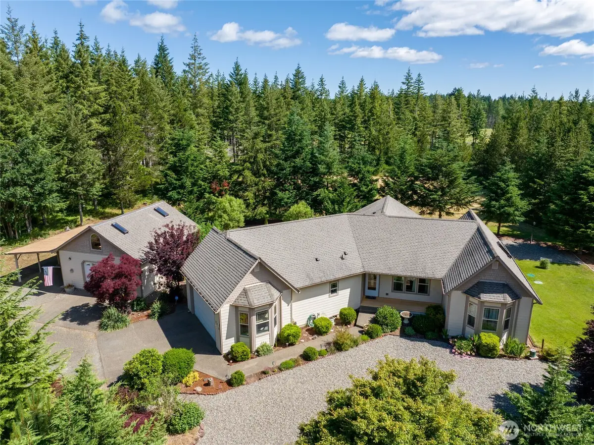 3330 E Brockdale Road, Shelton, WA 98584 - #1