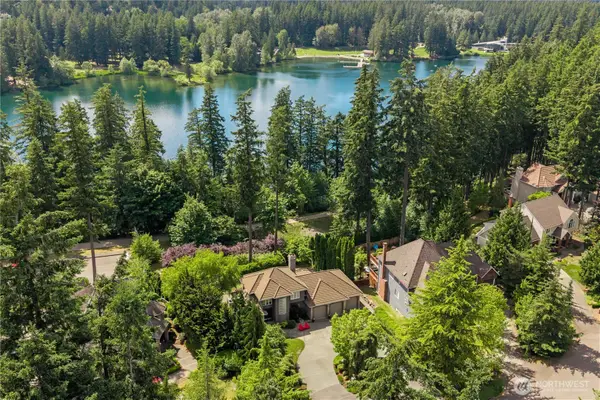 25108 234th Avenue Se, Maple Valley, WA 98038