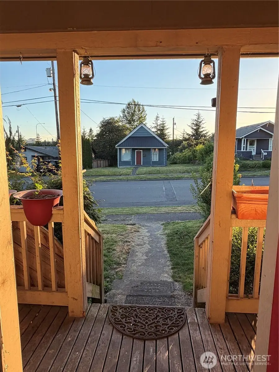 2505 Harrison Avenue, Everett, WA 98201 - #3