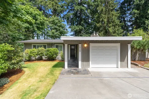 1928 109th Avenue Se, Bellevue, WA 98004