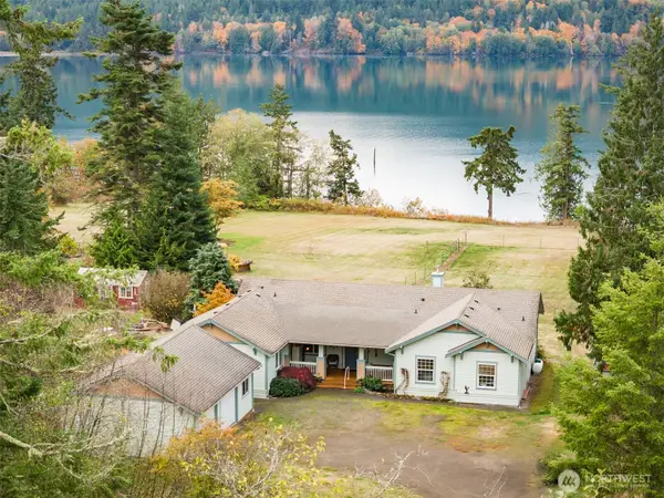 623 E Sequim Bay Road, Sequim, WA 98382