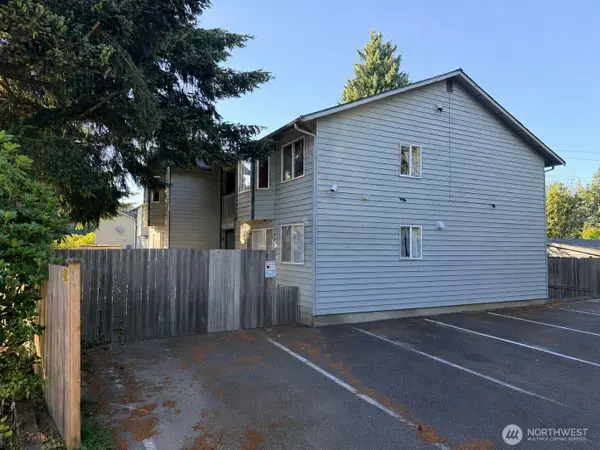 7611 Ridgewood Drive, Everett, WA 98203