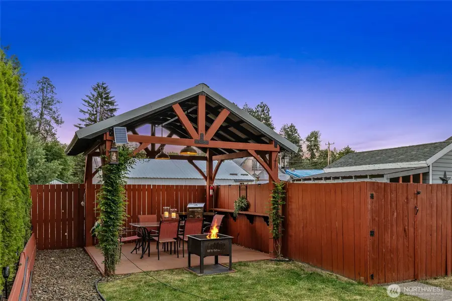 704 Lincoln Avenue, South Cle Elum, WA 98943 - #2