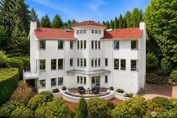 7432 E Mercer Wy, Mercer Island, WA 98040