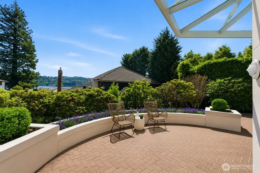 7432 E Mercer Wy, Mercer Island, WA 98040 - #3