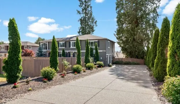 20213 126th Avenue Ne, Bothell, WA 98011 - #1