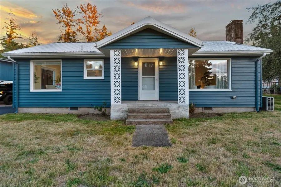 14722 Kapowsin Highway E, Graham, WA 98338 - #2