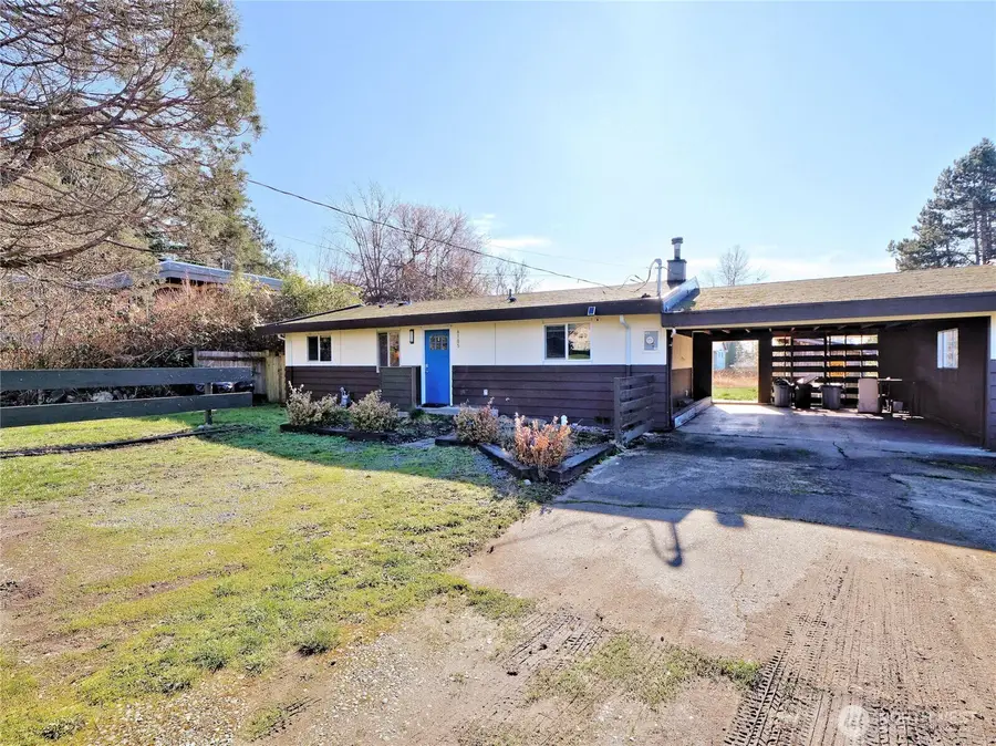6105 S 124th St, Seattle, WA 98178 - #2