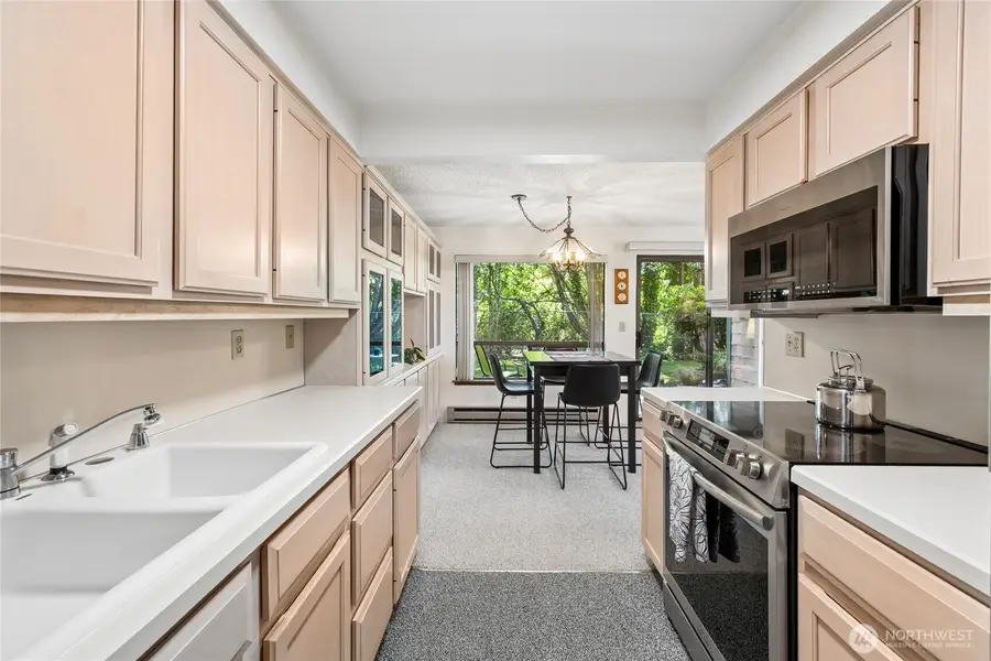 7324 N Skyview Place #E104, Tacoma, WA 98406 - #3
