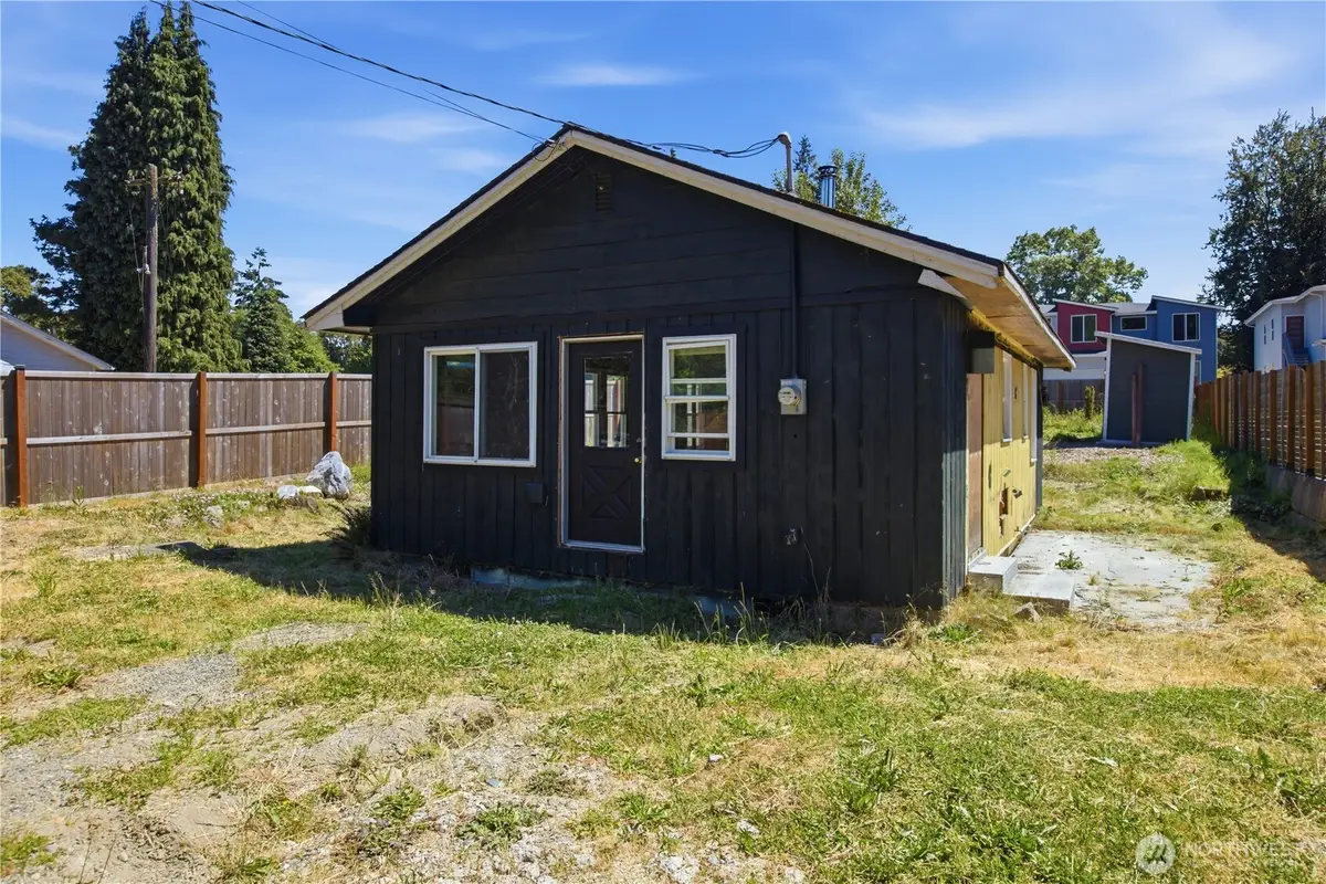 11410 8th Avenue S, Burien, WA 98168 - #1