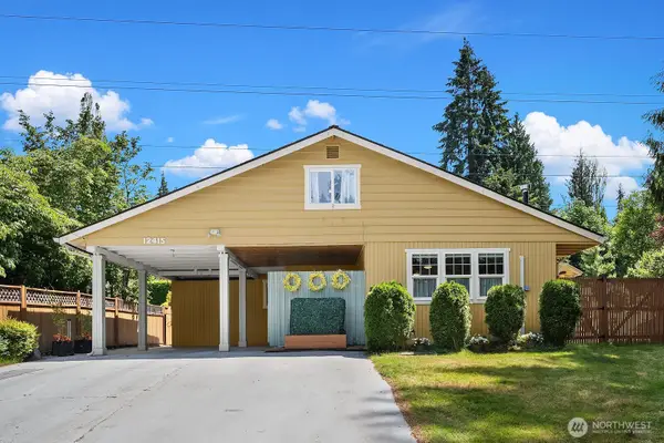 12415 NE 112th Street, Kirkland, WA 98033