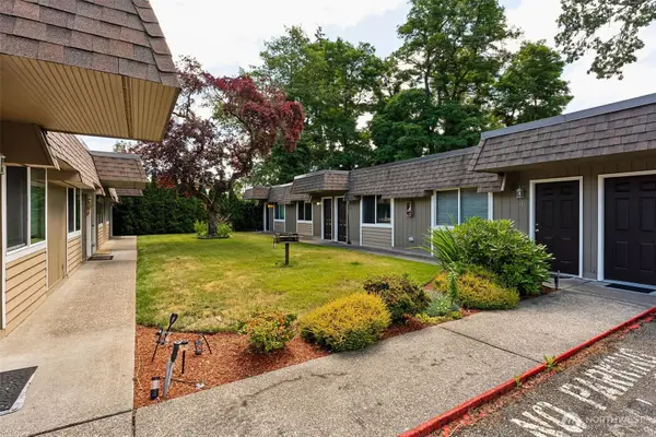 9811 Whitman Avenue Sw #17, Lakewood, WA 98499