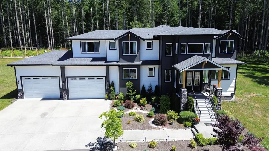 7233 184th Street Nw, Stanwood, WA 98292 - #2