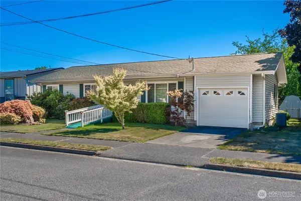 3008 Crane Avenue, Bremerton, WA 98310