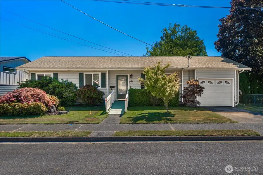 3008 Crane Avenue, Bremerton, WA 98310 - #2