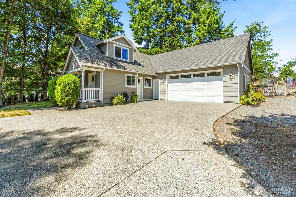 12309 80th Avenue Ne, Kirkland, WA 98034 - #1