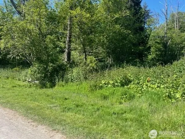 94 -f Tulalip Way #94F, Hat Island, WA 98260