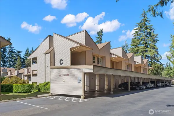 14636 45th St #C17, Bellevue, WA 98007