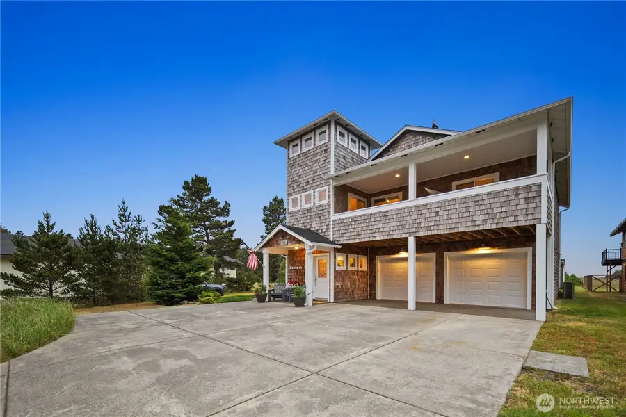 1211 Ocean Beach Boulevard S, Long Beach, WA 98631 - #3