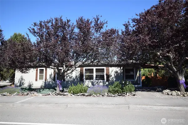 612 N Seventh Avenue, Sequim, WA 98382