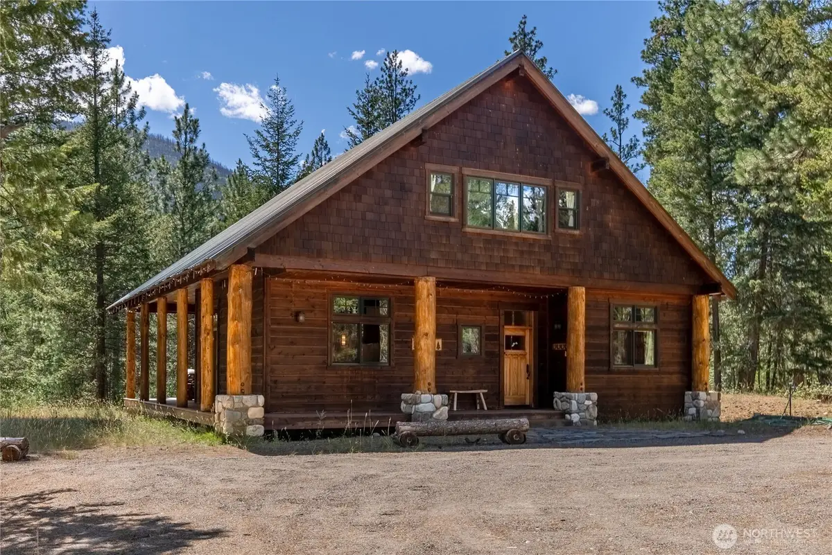 32 Foster Loop Road, Winthrop, WA 98862 - #1