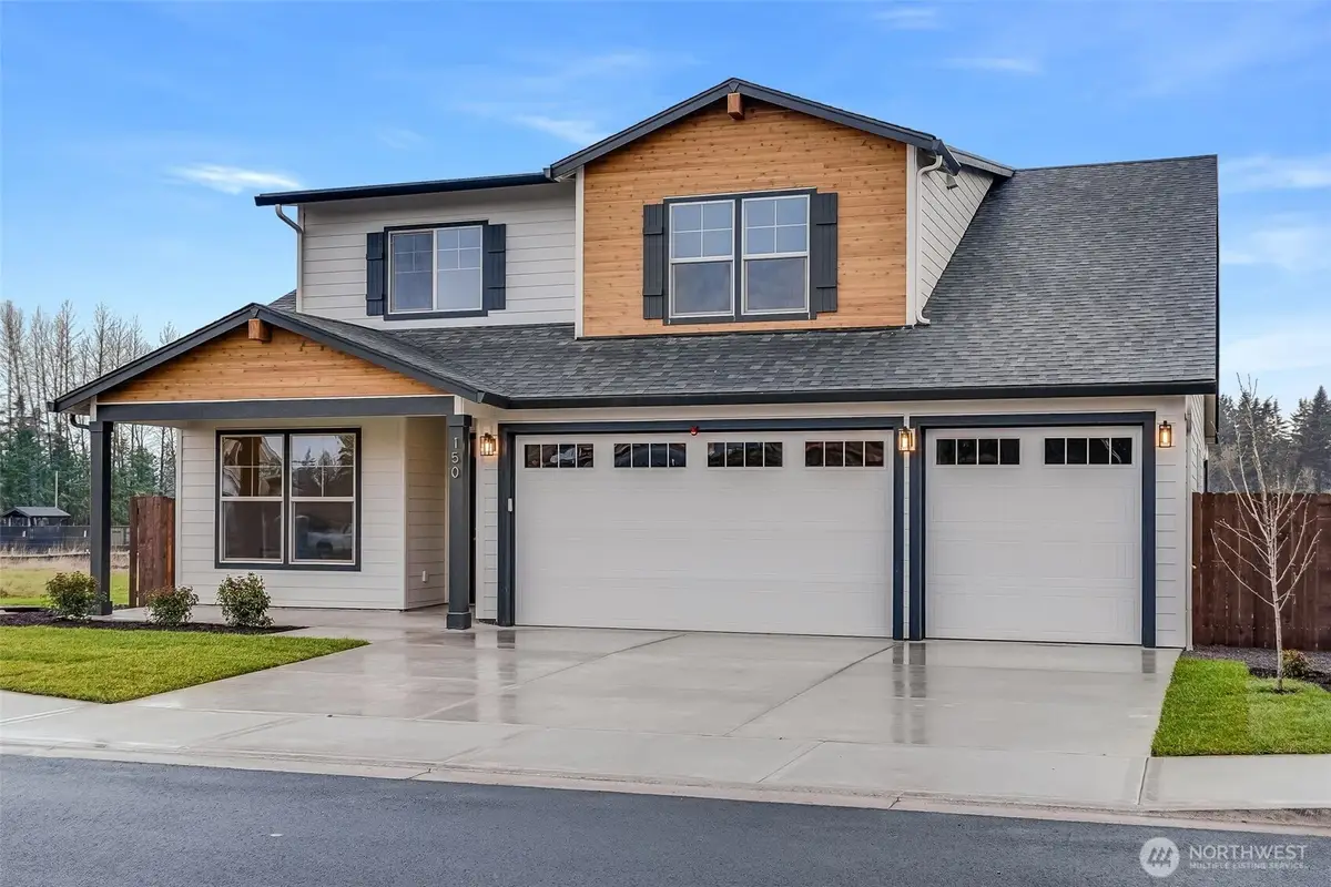 225 E 24th Avenue, La Center, WA 98629 - #1