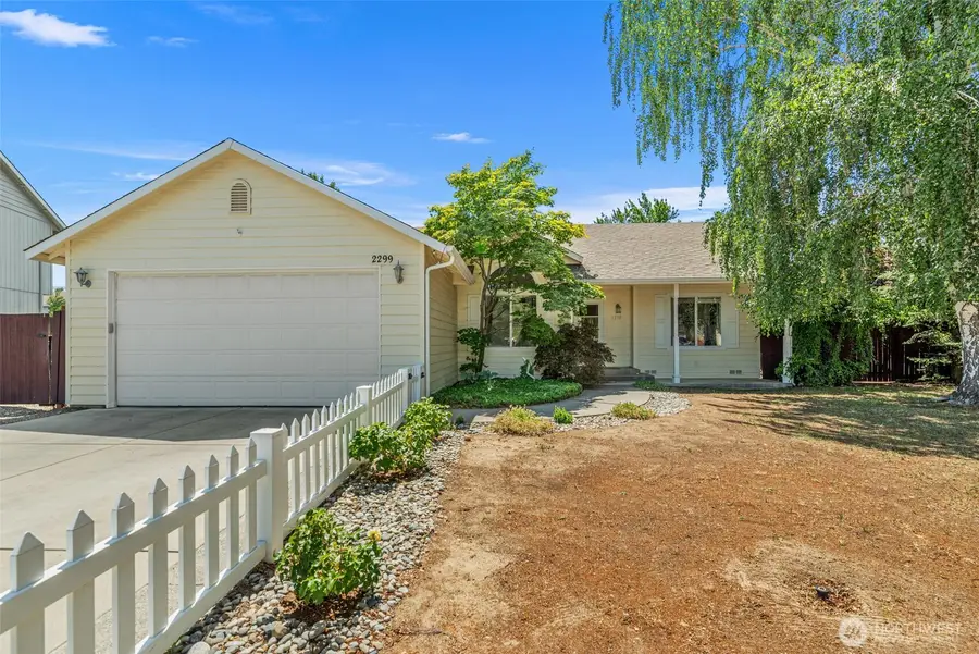 2299 E Veedol Drive, East Wenatchee, WA 98802 - #3