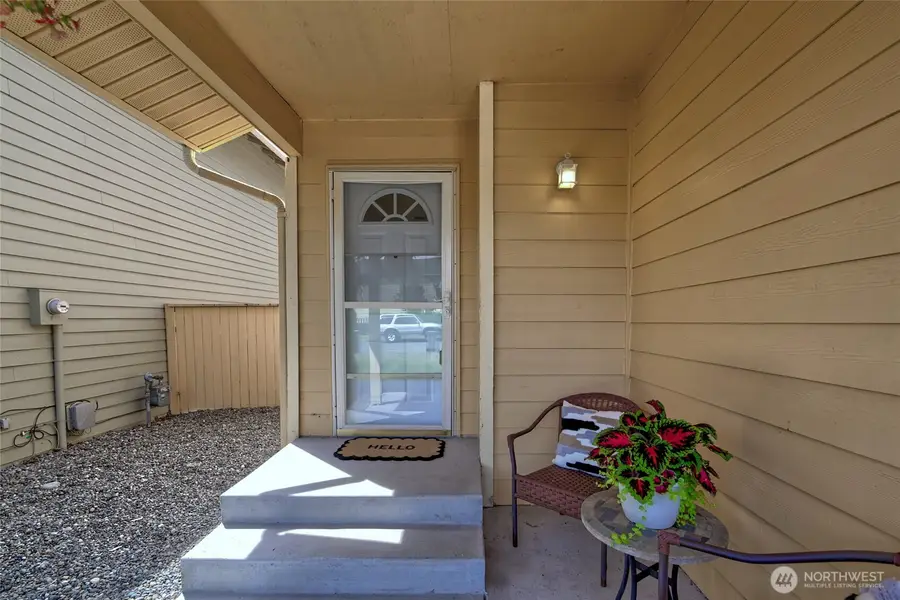 912 137th Street Sw, Everett, WA 98204 - #2