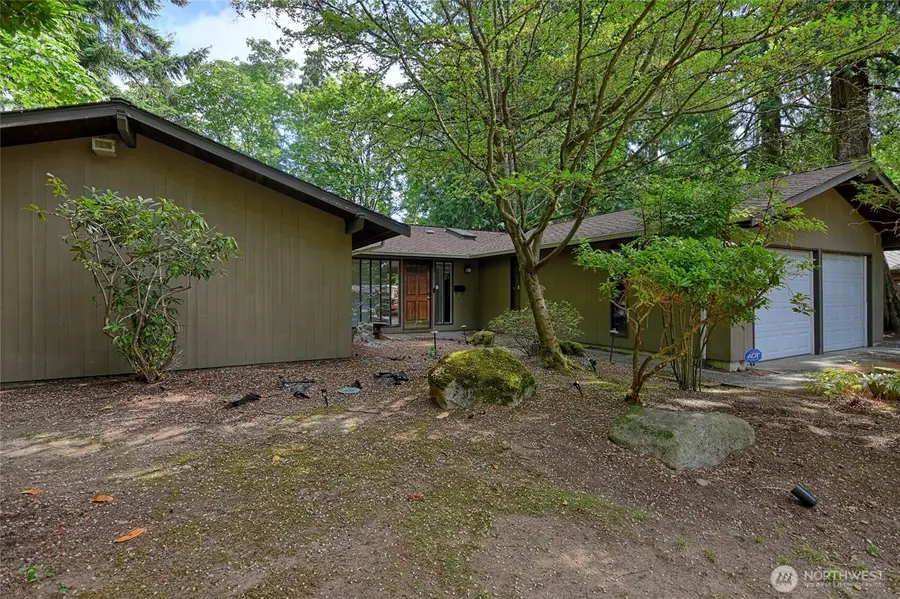 8808 SE 54th Se, Mercer Island, WA 98040 - #2