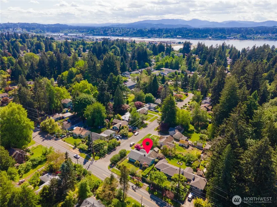 2043 Bethel Street Ne, Olympia, WA 98506 - #3