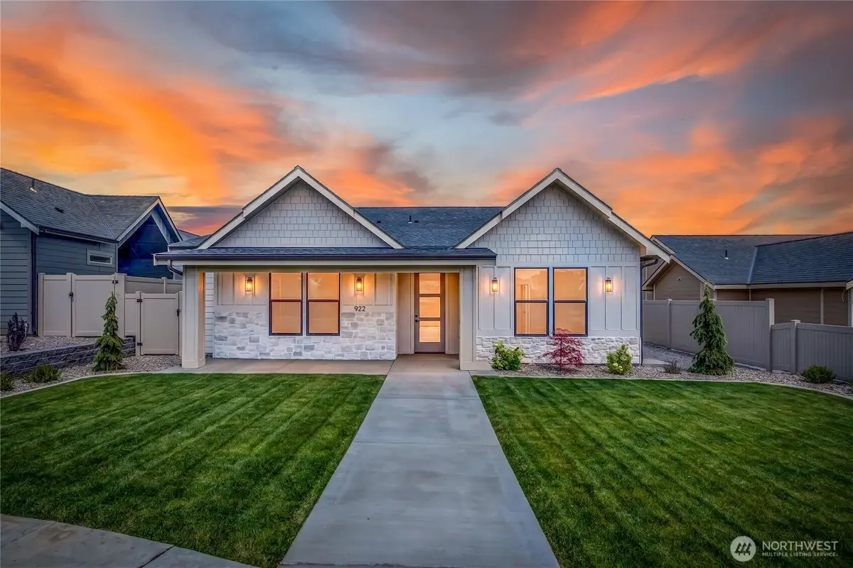 922 Racine Springs Drive, Wenatchee, WA 98801 - #1