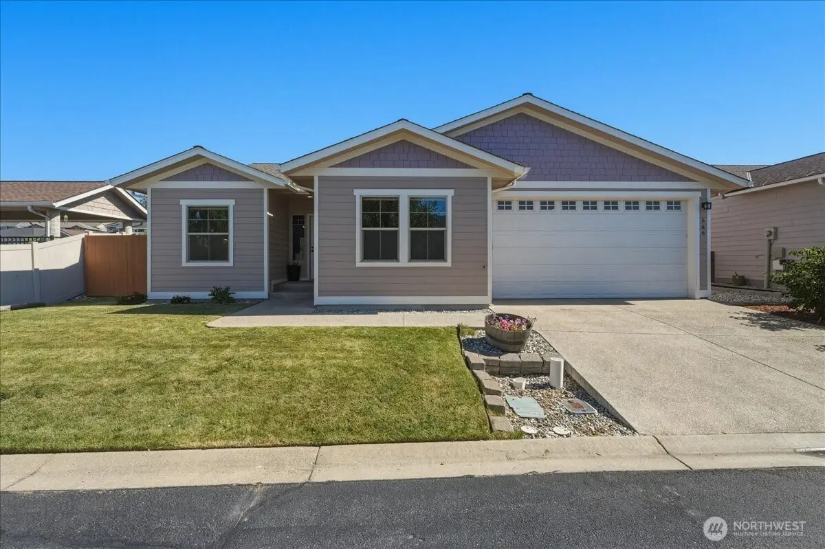 566 Village Drive, Manson, WA 98831 - #1