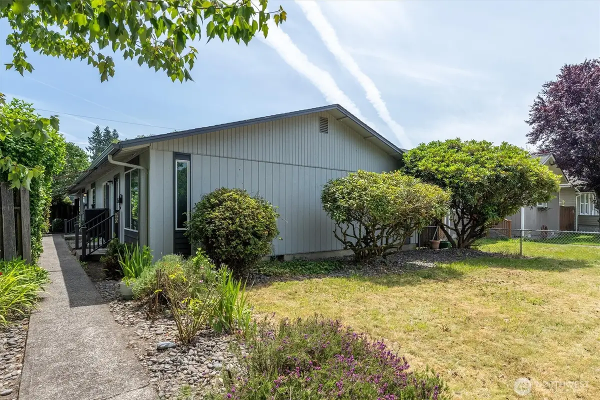 360 24th Avenue, Longview, WA 98632 - #1