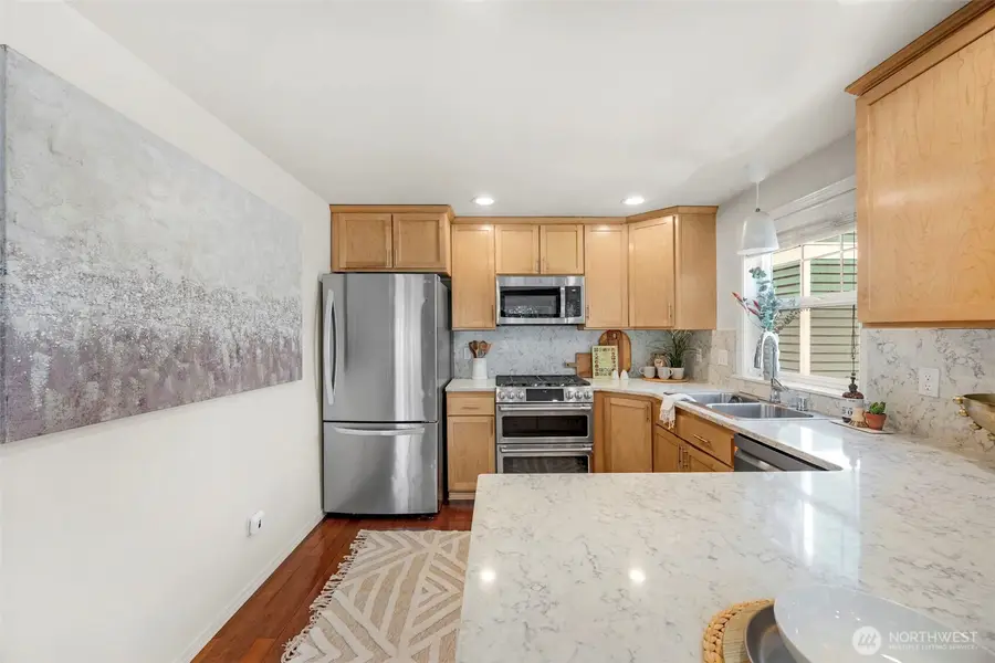 8548 Midvale Avenue N #B, Seattle, WA 98103 - #3