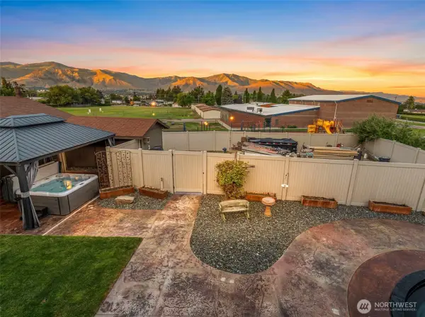 1428 NE Terrace Court, East Wenatchee, WA 98802