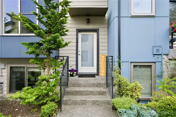 522 Glacier Walk Se, Sammamish, WA 98074