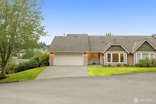 22760 43rd Court #2617, Issaquah, WA 98029