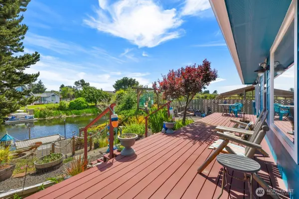 161 N Razor Clam Drive Sw, Ocean Shores, WA 98569