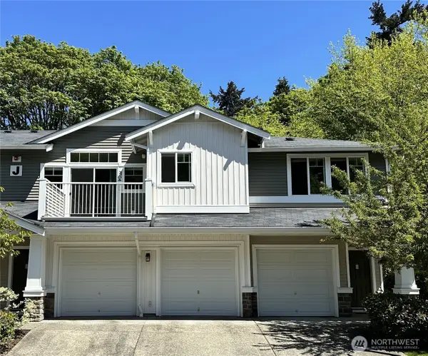 21048 40th Place S #J-4, SeaTac, WA 98198