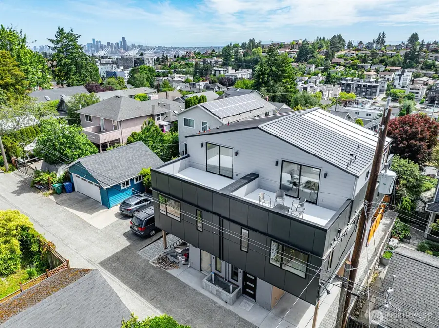 5039 41st Avenue Sw #2, Seattle, WA 98136 - #2