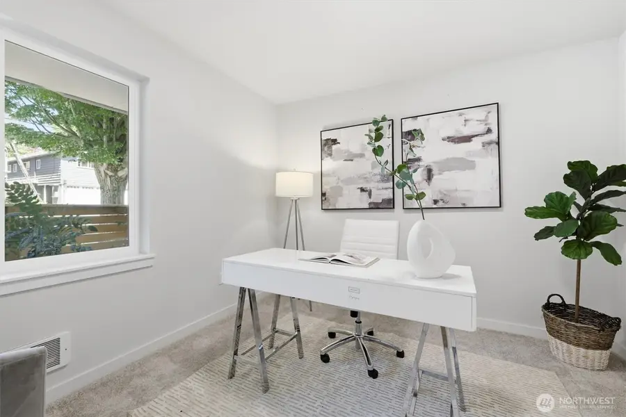 105 39th Avenue Nw, Seattle, WA 98107 - #3
