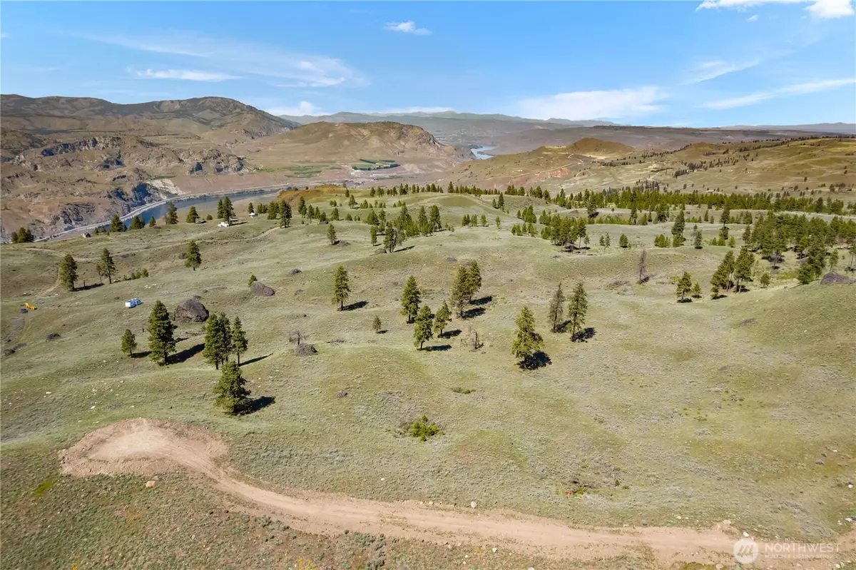0 Columbia River Bluffs Road #1 & 2, Chelan Falls, WA 98858 - #1