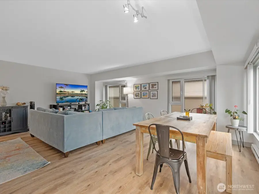 121 Vine Street #303, Seattle, WA 98121 - #3