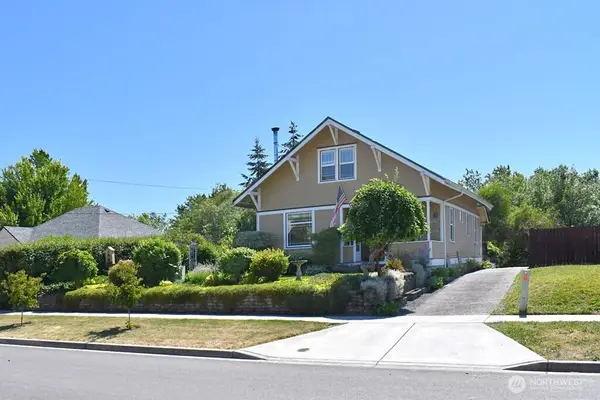 673 SW Chehalis Avenue, Chehalis, WA 98532
