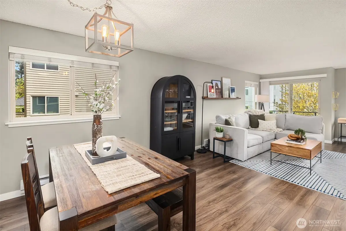 5501 11th Avenue Nw #204, Seattle, WA 98107 - #1