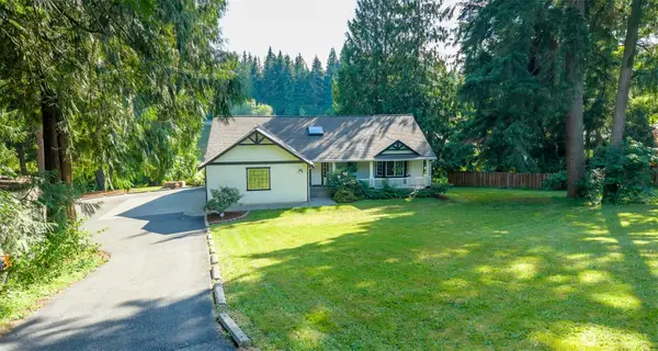 1010 W Stanley Street, Granite Falls, WA 98252