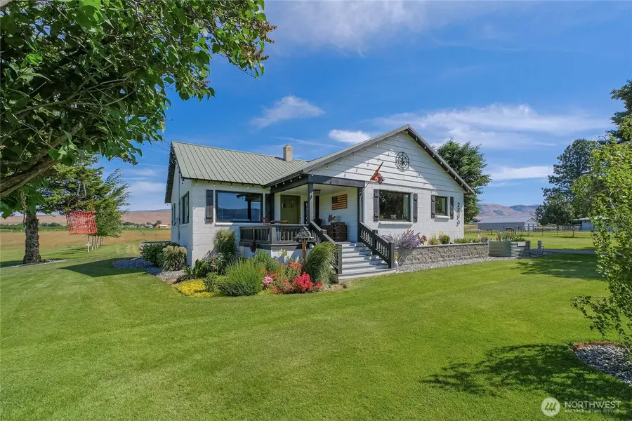2735 4th Street, East Wenatchee, WA 98802 - #2