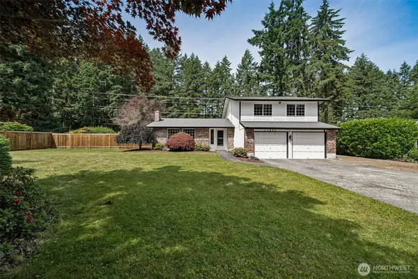 11804 86th Avenue Ct E, Puyallup, WA 98373