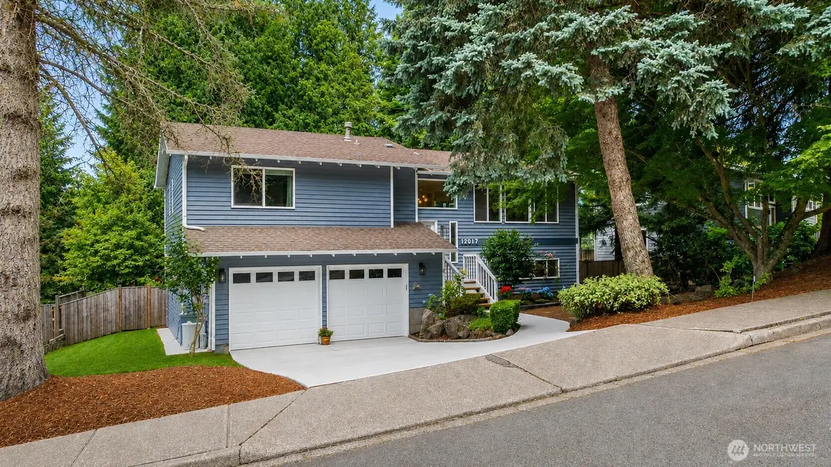12017 106th Avenue Ne, Kirkland, WA 98034 - #1