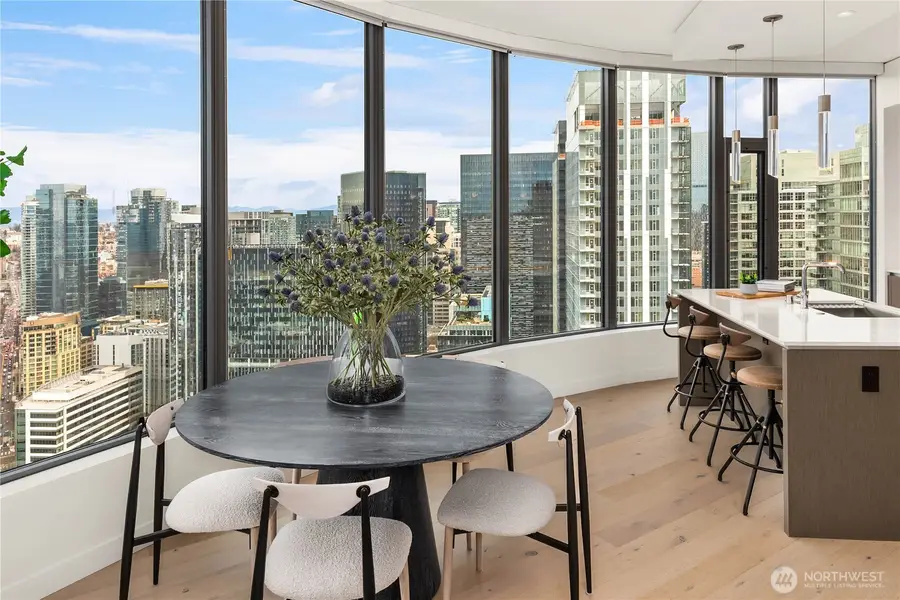 2510 6th Avenue #3802, Seattle, WA 98121 - #3